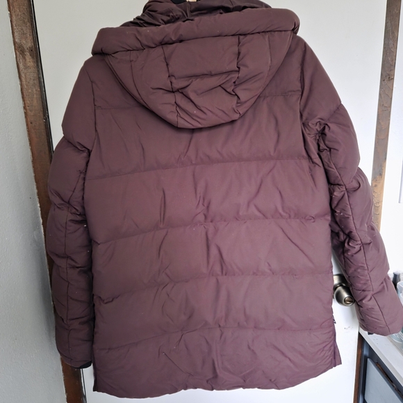 Outdoor Research Women's Burgundy Puffer Jacket Coze Down Coat Small - Picture 2 of 3